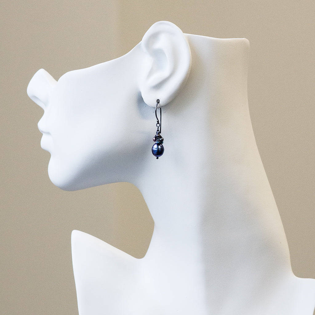 Dark Grey-blue Perfect Pearl Earring