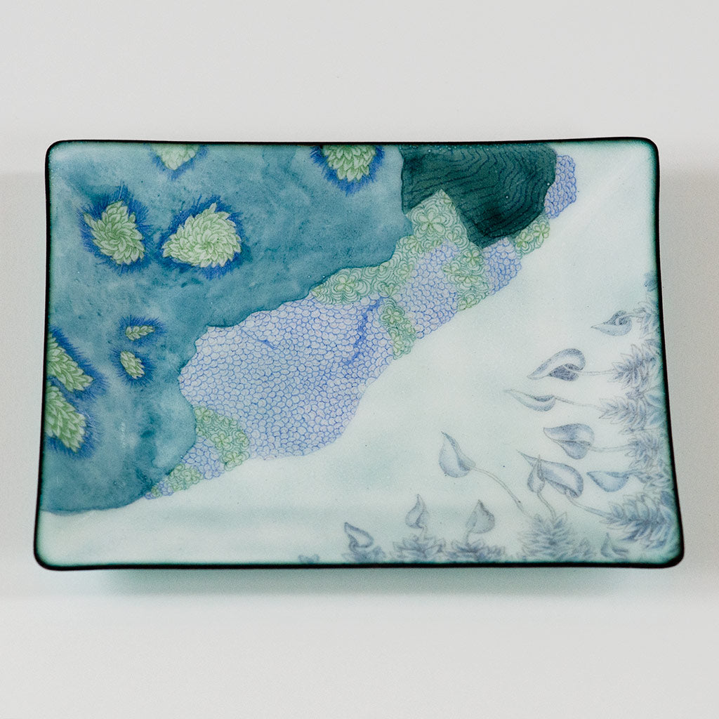 Landscape Dish, Mountain Climb