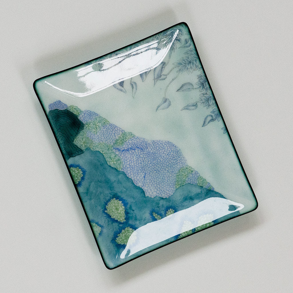 Landscape Dish, Mountain Climb