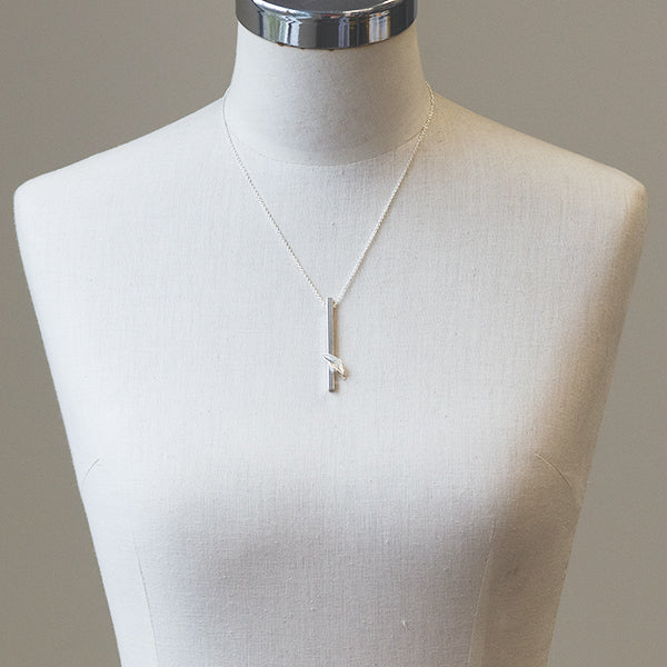 Vertical Resilient Silver Necklace